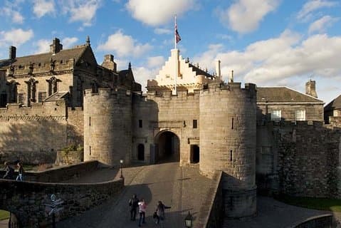 From Greenock: Stirling Castle and Glasgow Private Tour