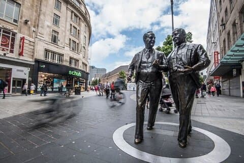 History Guided Tour of Liverpool and the Beatles
