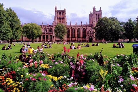 Bristol's Brilliant Pubs: A Self-Guided Tour of the Old City