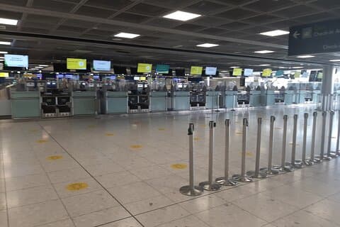 Private Chauffeur Transfer from Cork to Dublin or Dublin to Cork.