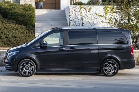 Arrival Transfer: Southampton Port to London by Luxury Van