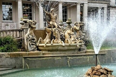 Discovering Cheltenham: A Self-Guided Audio Tour