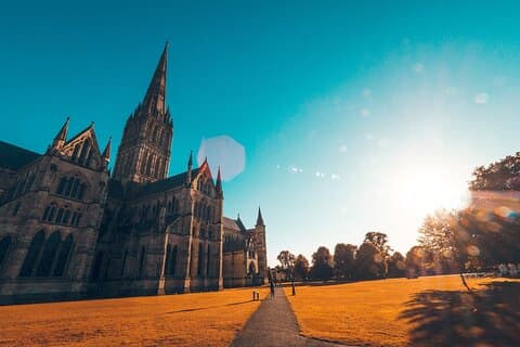 Salisbury Tour App, Hidden Gems Game and Big Britain Quiz (1 Day Pass) UK