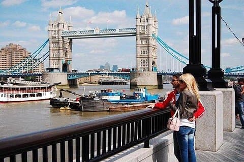 London Highlights Private Full-Day Tour by Car with Driver-Guide
