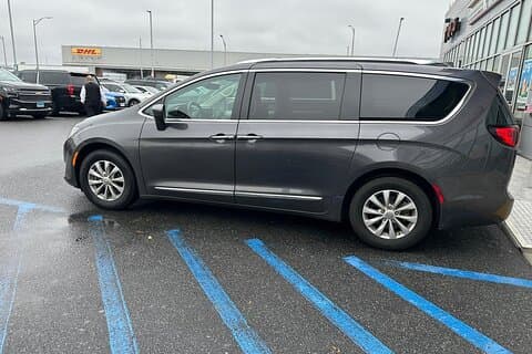 Private Transfer from Newport Port to Providence Airport (PVD)