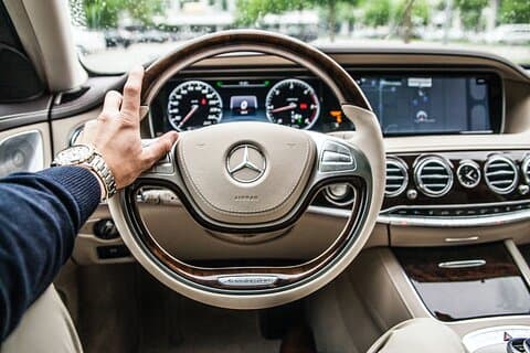 Southampton to Gatwick Airport Private Professional Service