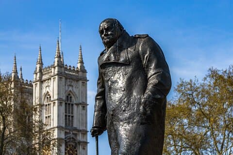 WW2 London Walking Tour & Churchill War Rooms Entrance Ticket
