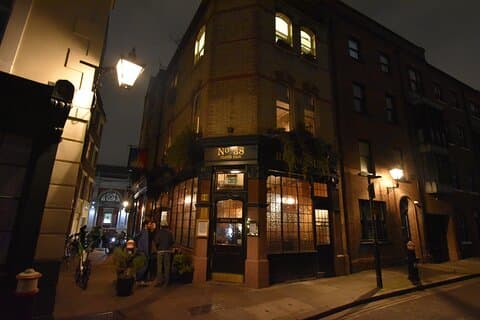 London Haunted Pub Tour