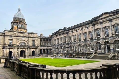 Harry Potter Origins Tour with Edinburgh Castle Tickets