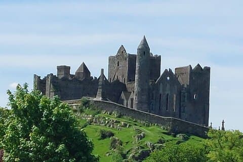 Kilkenny, Rock of Cashel & Cahir Castle Private Luxury Day Tour