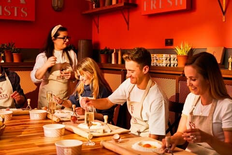 Pasta-Making & Unlimited Prosecco in London