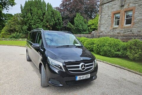 Dublin City Coastline and Wicklow Mountains Day Tour