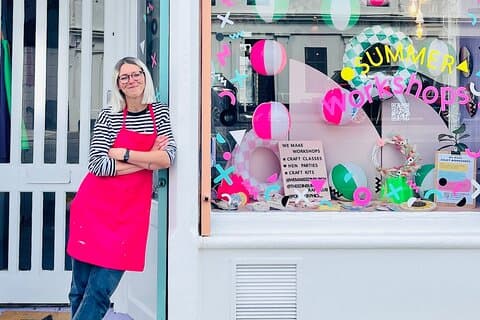 Eco-Resin Workshop - Fun Craft Experience in Edinburgh