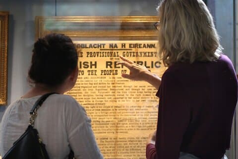Interactive Guided Tour of Printing History