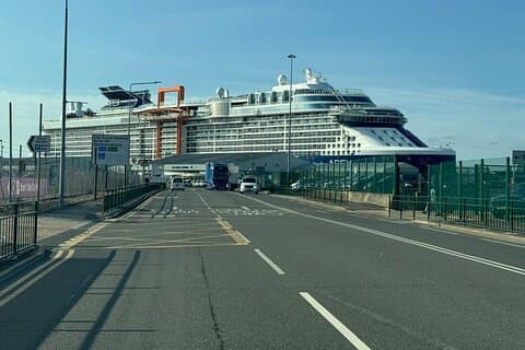Southampton to Heathrow Airport Transfers