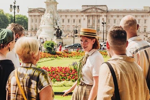 Private Guided Royal London Walking Tour with Guard Change