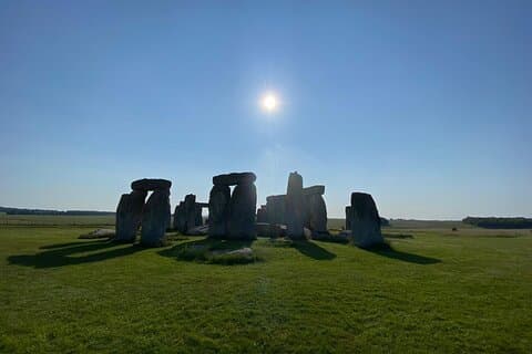 Southampton to Heathrow Via Stonehenge - Private Transfer