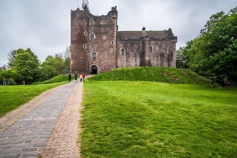 Edinburgh to Doune Castle Private Guided Tour By Car