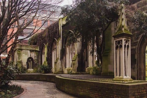 Private Hidden Gems Tour of Roman London