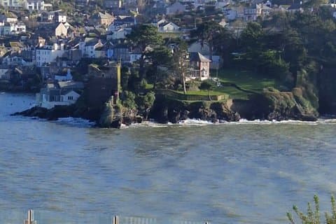 Pirates, Poetry and Prosperity: An Audio Tour of Fowey