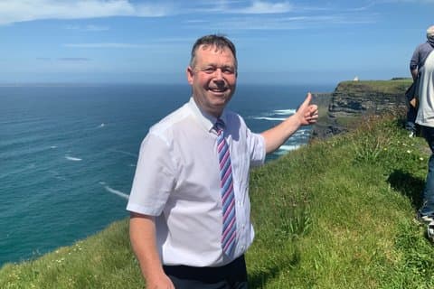 Private day tour from Galway to Cliffs of Moher & Bunratty Castle