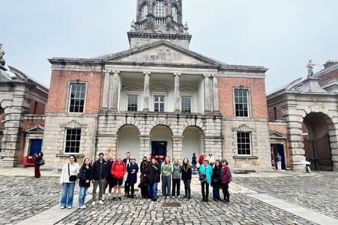 History and Culture Tour in Dublin led by a Local