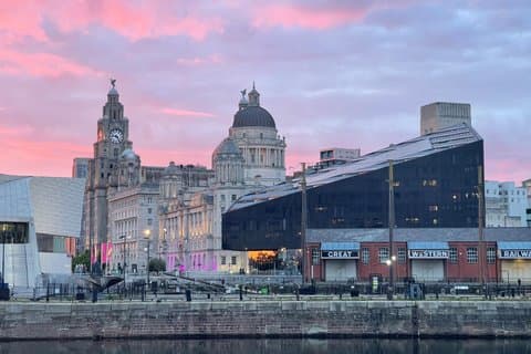 Liverpool by Night – Private Flexible Evening Tour