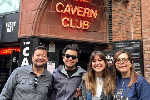Cavern Club Finale! Private Walk of Beatles Pubs & Clubs