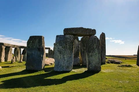 Stonehenge Highlights Private Shore Tour from Southampton Port
