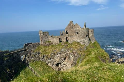 Minibus Private Giants Causeway groups up to 16