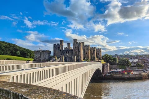 Welsh Castles & Coastline Private Shore Tour from Liverpool Port