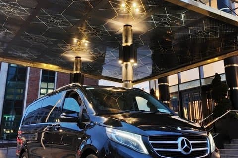 Executive Private Transfer Dublin to/from Cork/Galway /Killarney