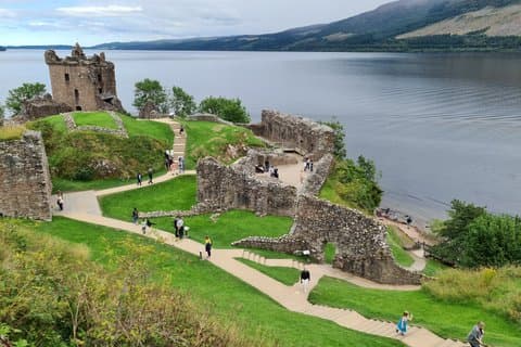 Glencoe, Loch Ness, Urquhart Castle Private Tour