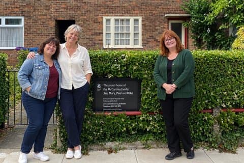 Award-Winning Private Liverpool Beatles Taxi Tour