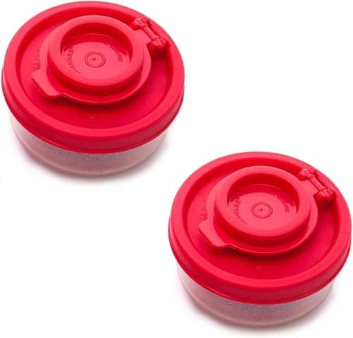 2Pcs Red Small Salt and Pepper Shakers for On The Go - Mini Shaker Set for Salt and Pepper with Lid to Take with You - Perfect for Travel, Camping and to-Go 40G, Salt Shakers,Salt and Pepper