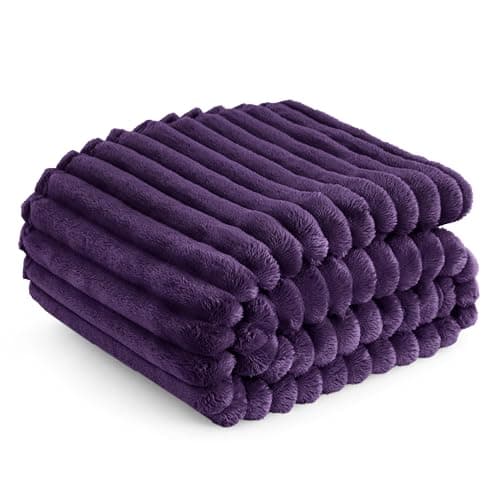 Bedsure Fleece Throw Blanket for Bed - Fluffy Throw, Purple, 150x200 cm