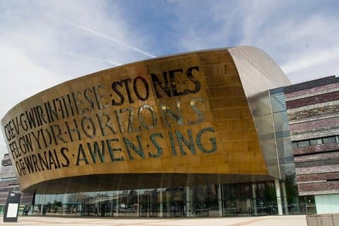Private Tour: Doctor Who TV Locations and Tour of Cardiff