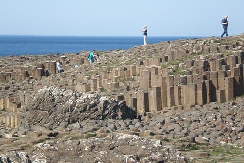Giant's Causeway Tour with Game of Thrones Sites from Belfast