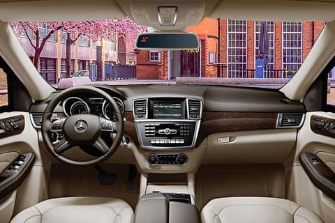 Birmingham Private Transfer from Birmingham Airport to City centre