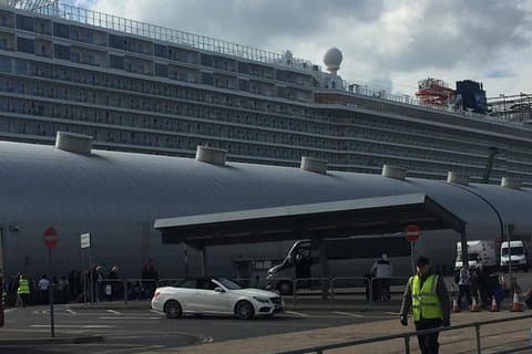 Arrival Transfer from Cruise Ports to London Hotel or London Airports