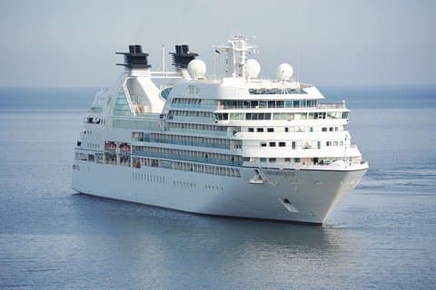 Private Transfers between Heathrow Airport & Southampton Port