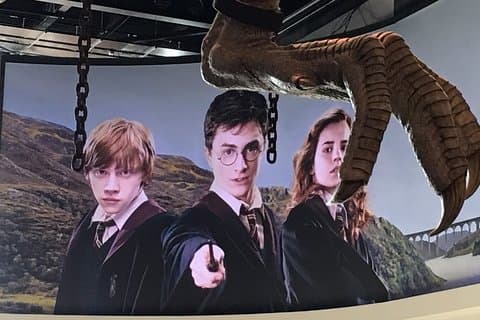 Footsteps of Harry Potter in Oxford