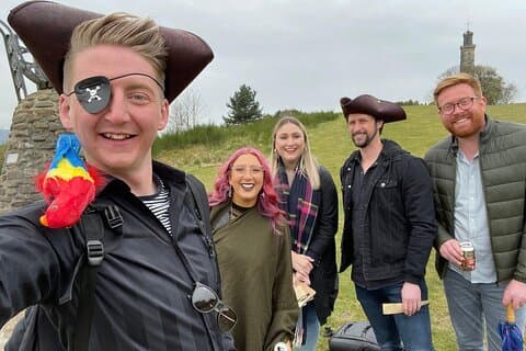 The Pirate's Riddle: An Outdoor Treasure Hunt