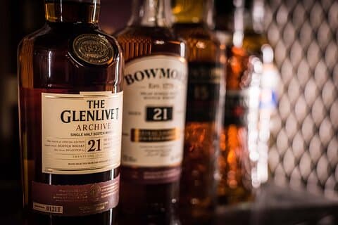 Luxury Whisky Tasting in Edinburgh's Underground Vaults | 90min