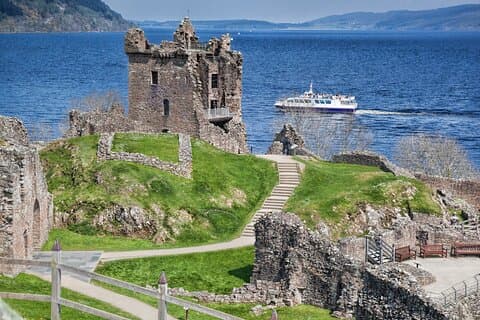 3 Day Aberdeen Balmoral LochNess Pitlochry Edinburgh Private Tour