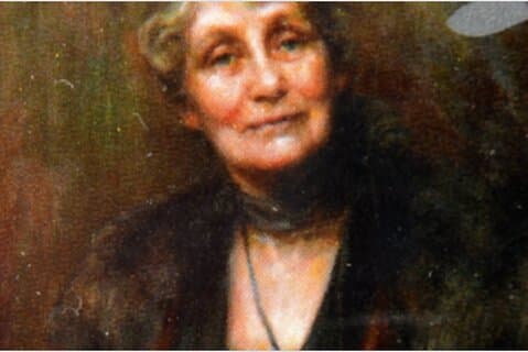 Inspirational Women Liverpool Past-Present History Tour - monthly