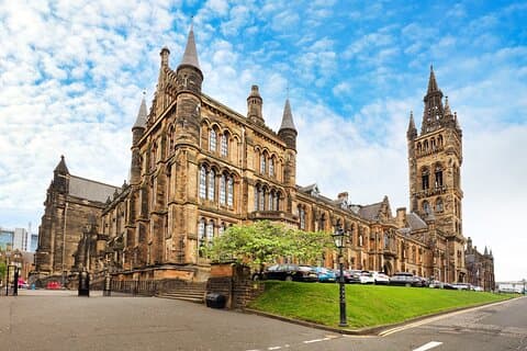 Full Day Private Shore Tour in Glasgow from Newhaven Port