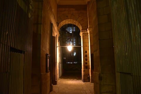 London Ghosts and Gore Private Walking Tour