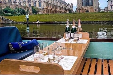 Cambridge - Shared Punting Tour