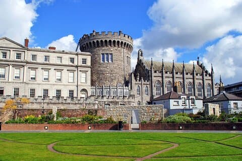 Dublin Walking Tour with Audioguide on Your Smartphone